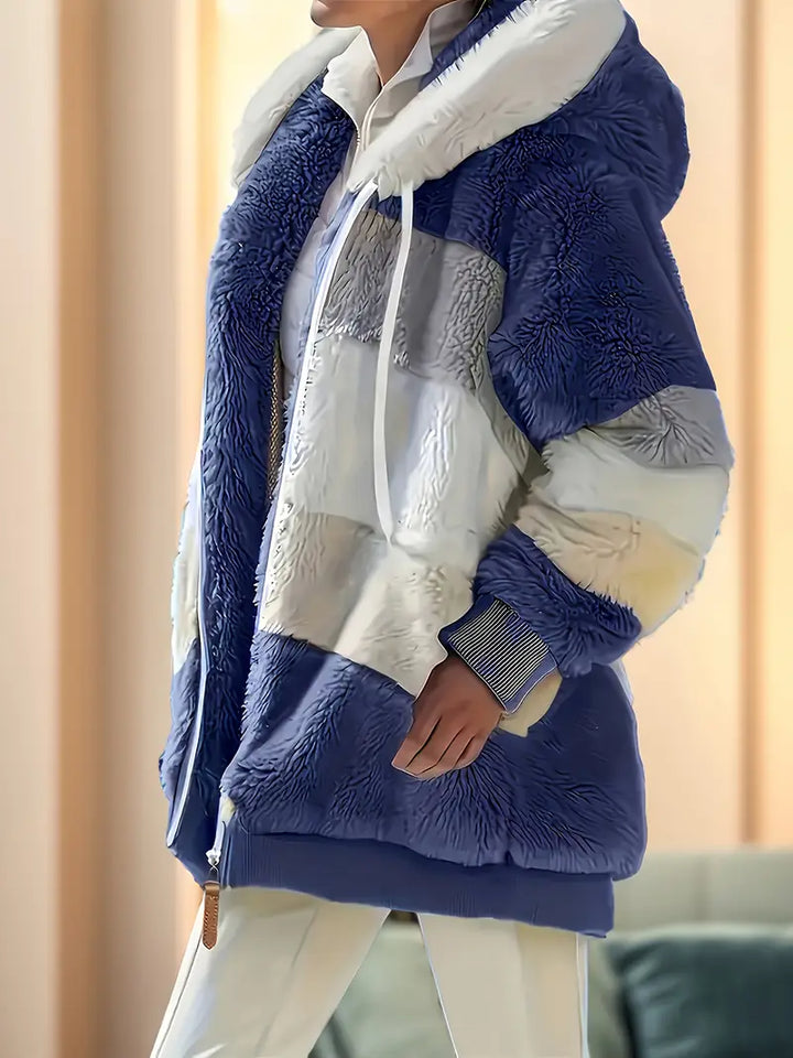 Alexa | Winter Cardigan with Hood and Zipper