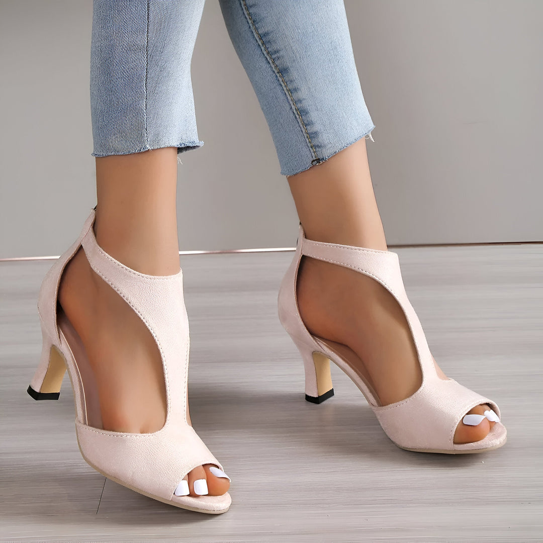 Larissa – Open Sandals for Teenagers