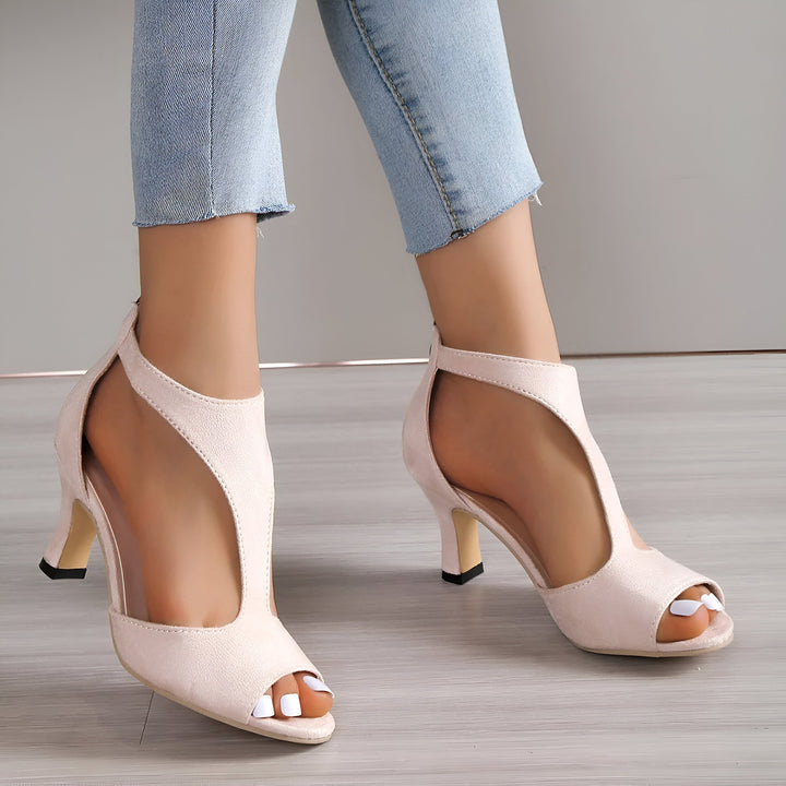 Larissa – Open Sandals for Teenagers