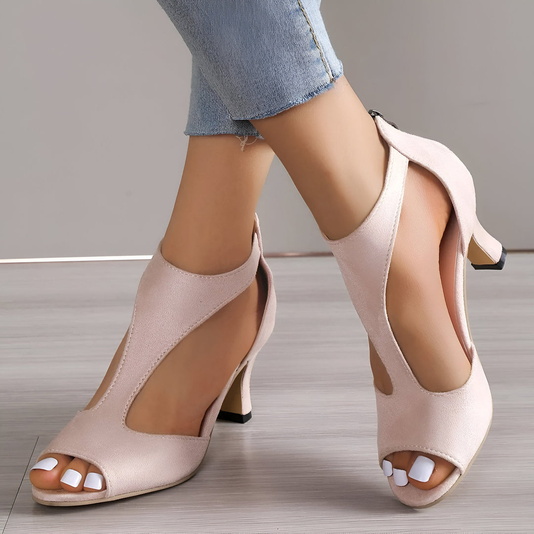 Larissa – Open Sandals for Teenagers