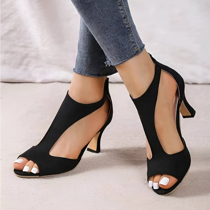 Larissa – Open Sandals for Teenagers