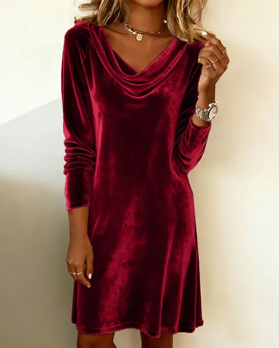 Kathleen - Loose Fitting Velvet Dress