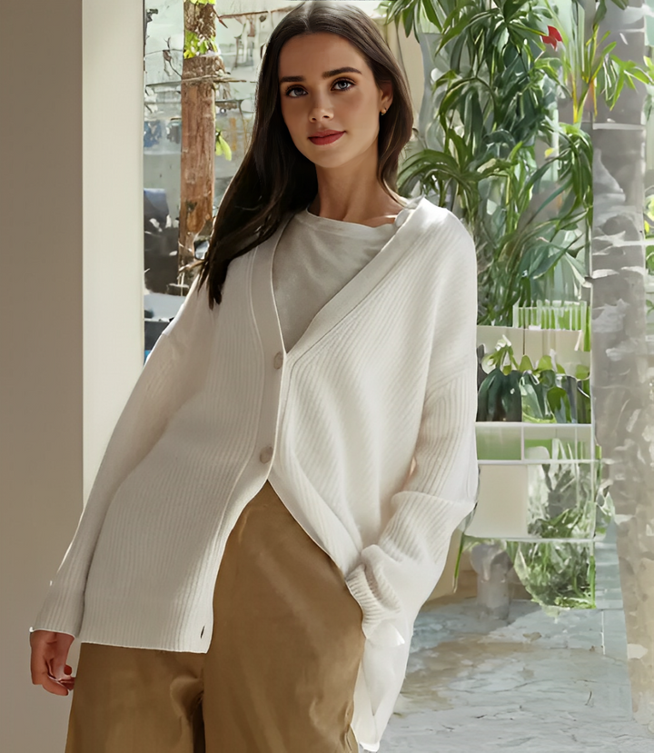 Lia | Elegant Cardigan with Buttons